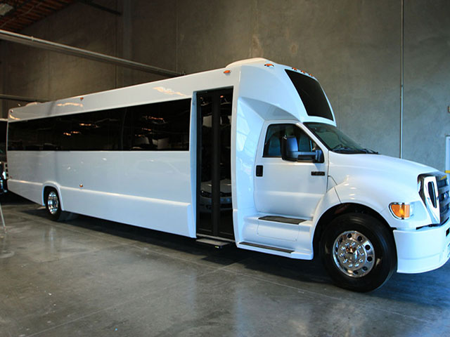 44-passenger-ext-party-bus